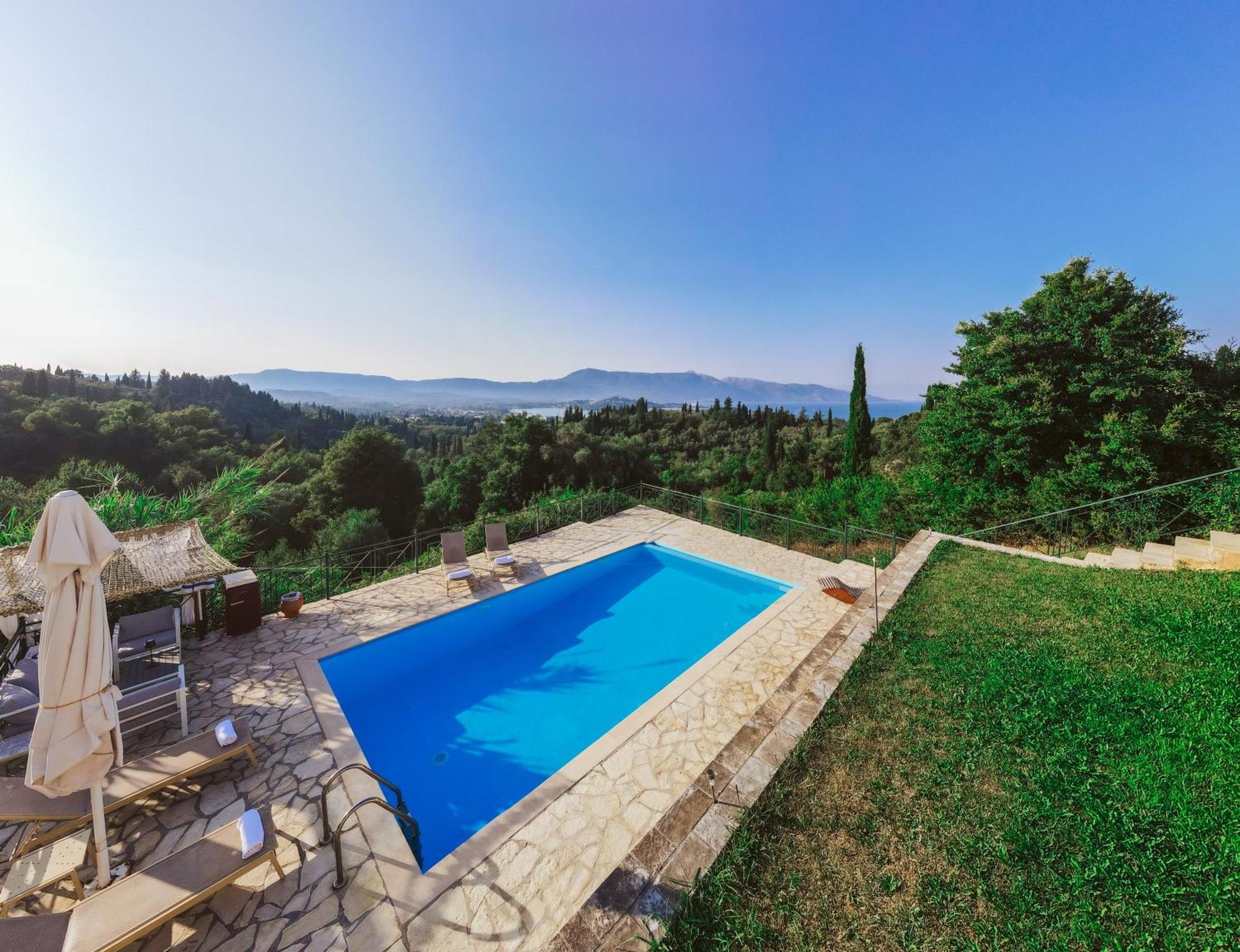 Villa Kira Afra Exterior photo
